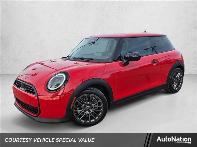 Used 2025 MINI Cooper 2-Door Hardtop image 1