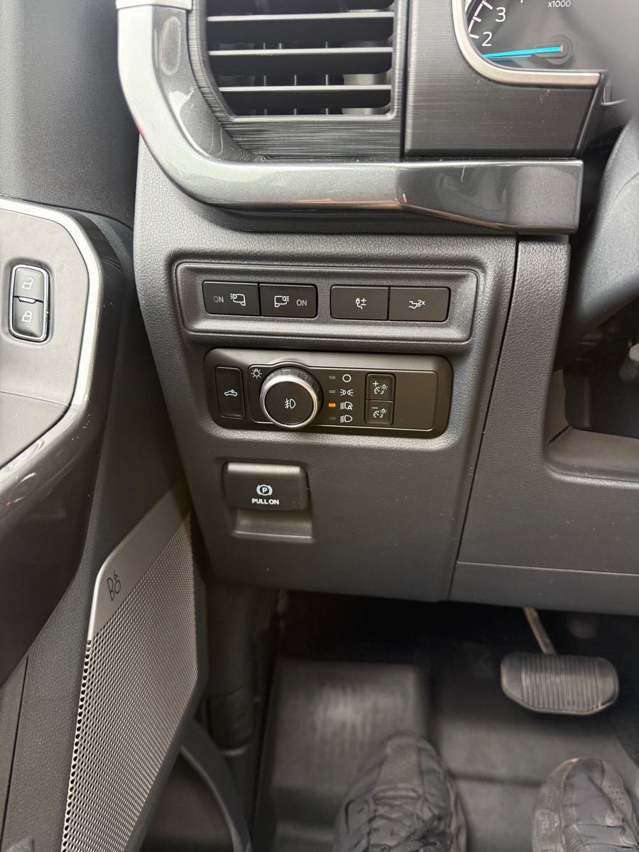 Used 2023 Ford F150 XLT w/ Equipment Group 302A High AWD/4WD image 27