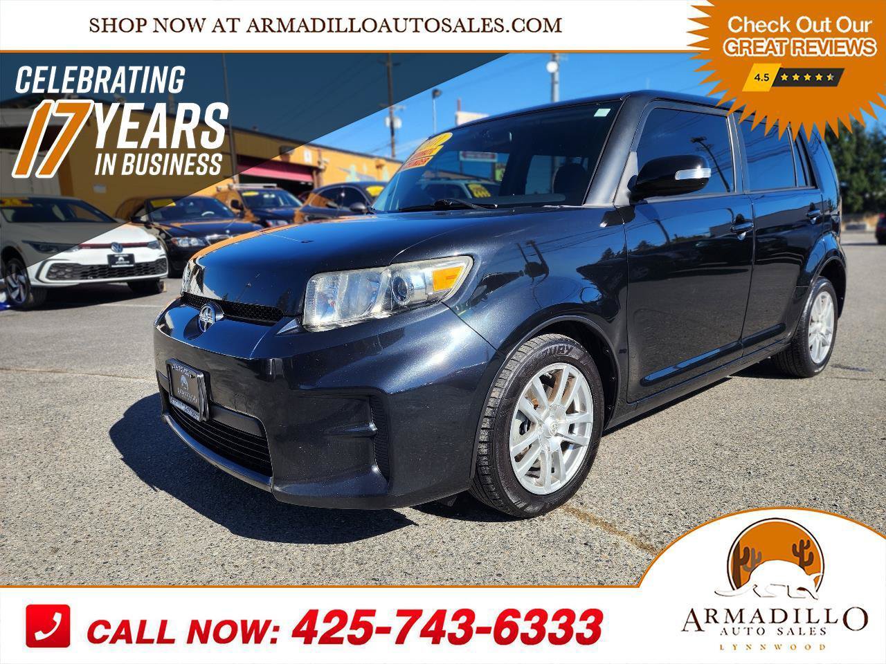Used 2011 Scion xB FWD image 1