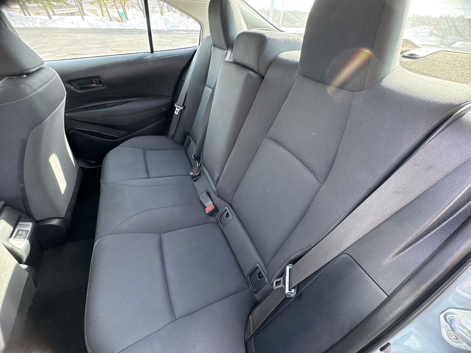 Used 2023 Toyota Corolla LE FWD image 12