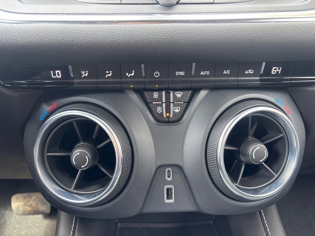 Used 2023 Chevrolet Blazer LT w/ Driver Confidence Package image 24