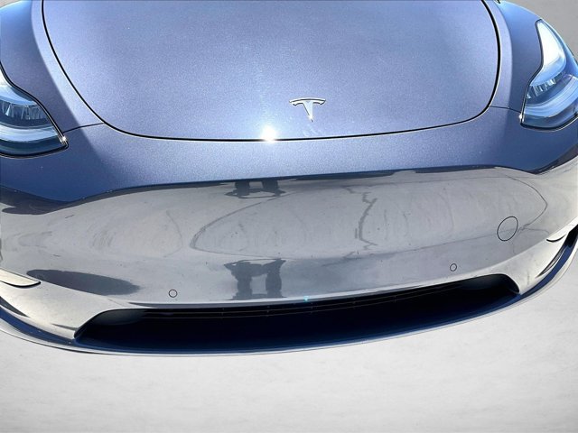 Used 2022 Tesla Model Y Long Range AWD/4WD image 29