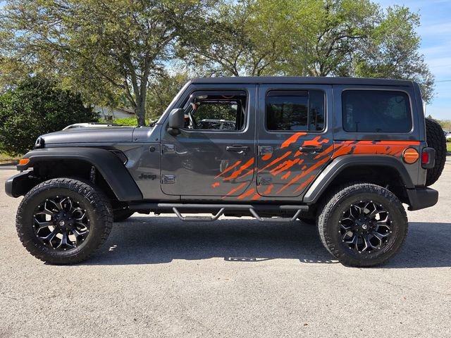 Used 2022 Jeep Wrangler Unlimited Willys image 4