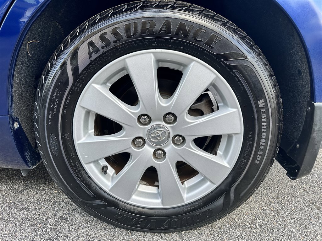 Used 2007 Toyota Camry Hybrid image 32