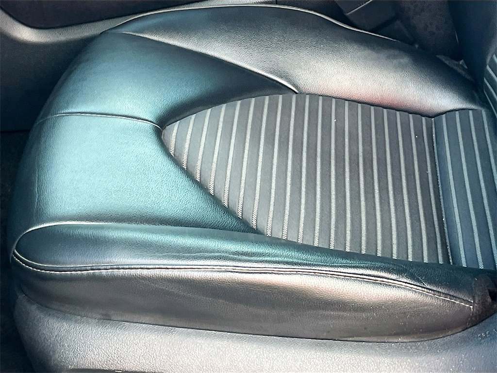 Used 2022 Toyota Highlander XSE image 19