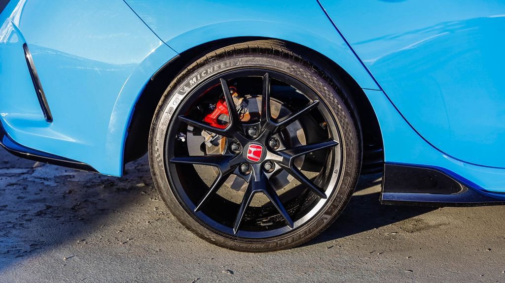 Used 2023 Honda Civic Type R image 12