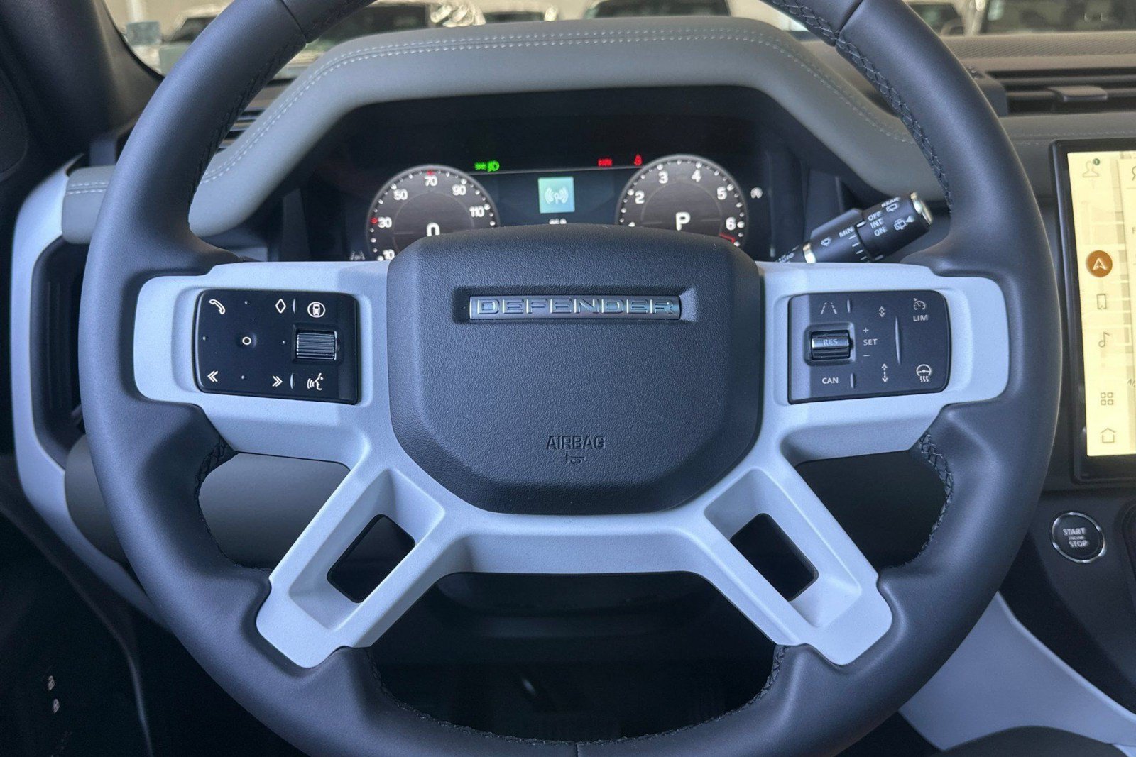 New 2026 Land Rover Defender 110 X-Dynamic SE AWD/4WD image 10