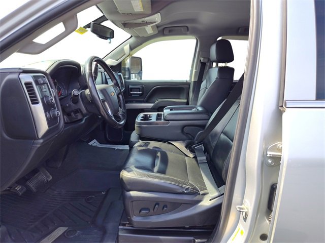Used 2019 Chevrolet Silverado 2500 LTZ w/ Duramax Plus Package image 14