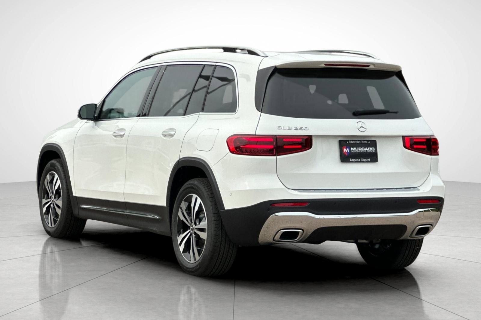 New 2026 Mercedes-Benz GLB 250 image 13