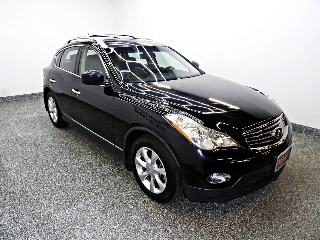 Used 2010 INFINITI EX35 Journey image 3