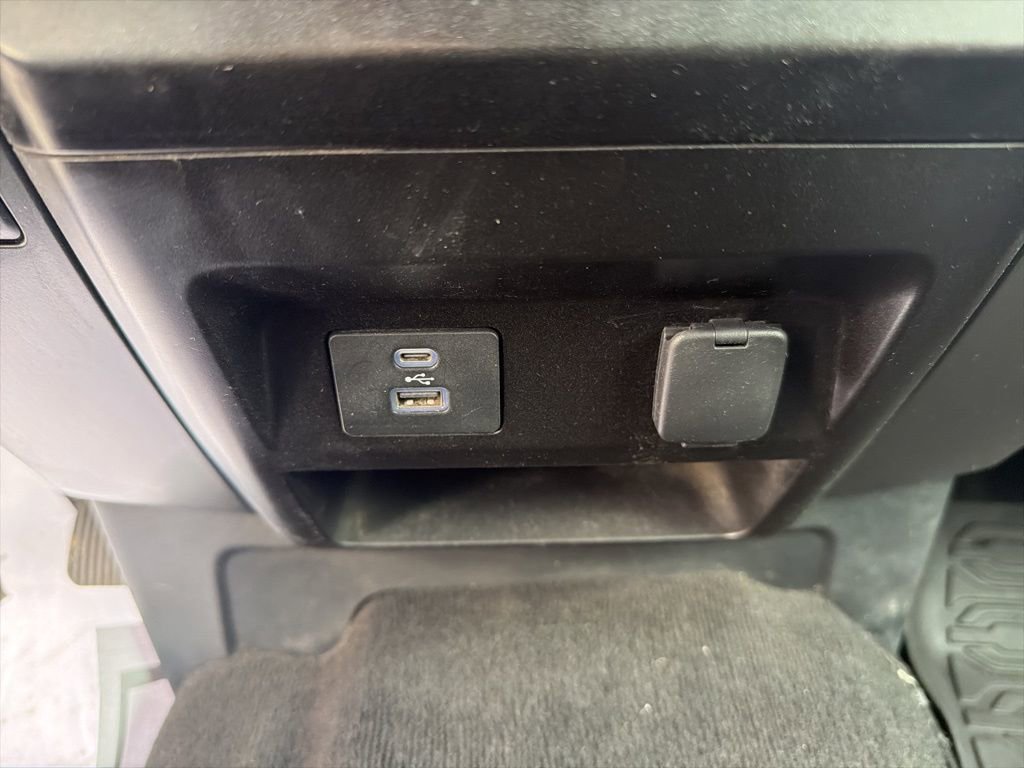 Used 2020 Ford F350 XLT w/ XLT Value Package image 28