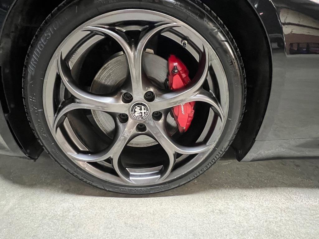 Used 2021 Alfa Romeo Giulia Ti Sport image 12