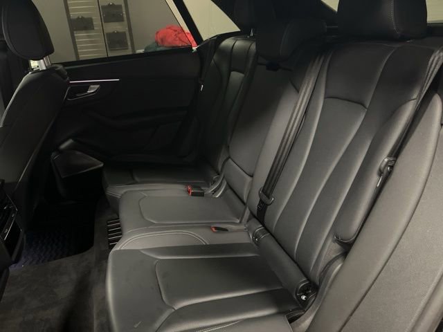 Used 2019 Audi Q8 Prestige image 22
