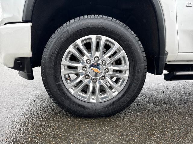 Used 2022 Chevrolet Silverado 2500 High Country w/ Z71 Off-Road Package image 33