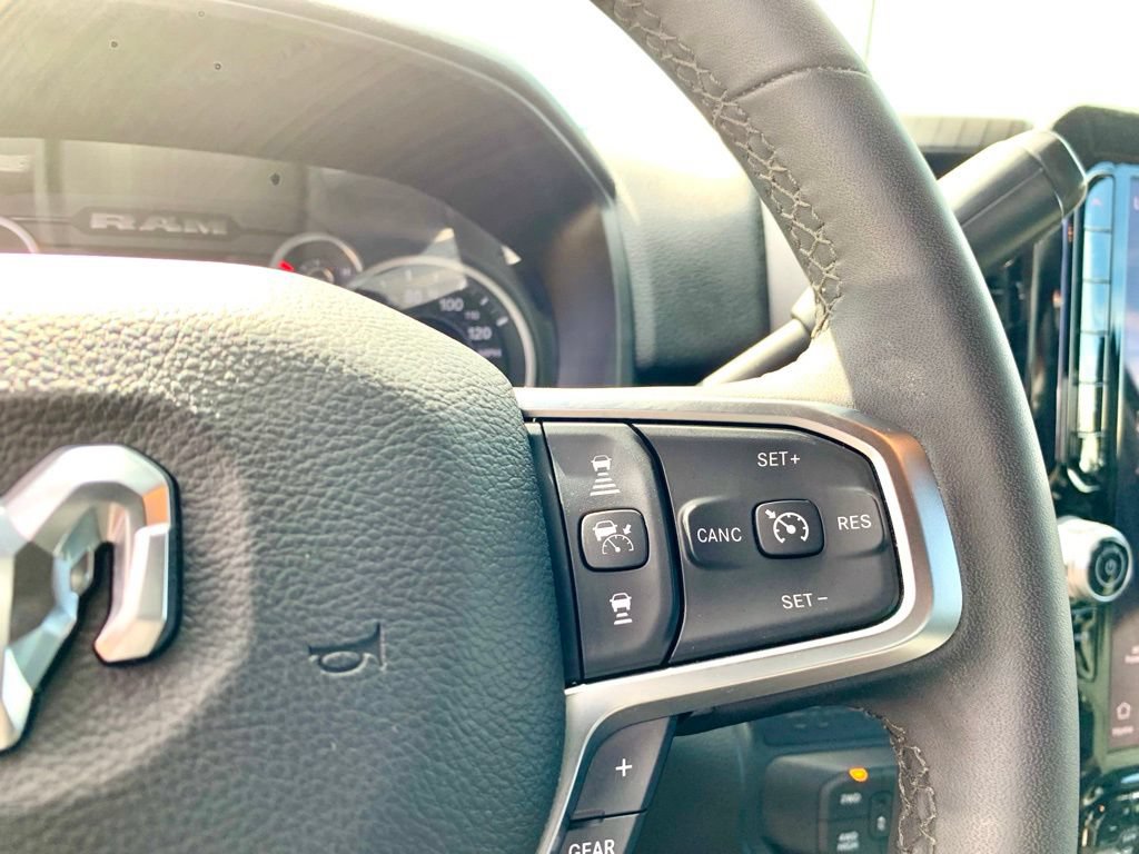 Used 2026 RAM 2500 Big Horn AWD/4WD image 35