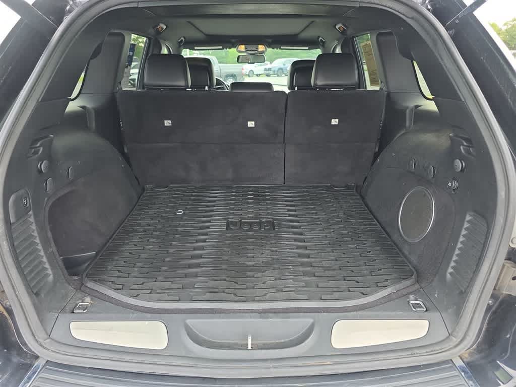 Used 2015 Jeep Grand Cherokee Overland w/ Advanced Technology Group AWD/4WD image 27