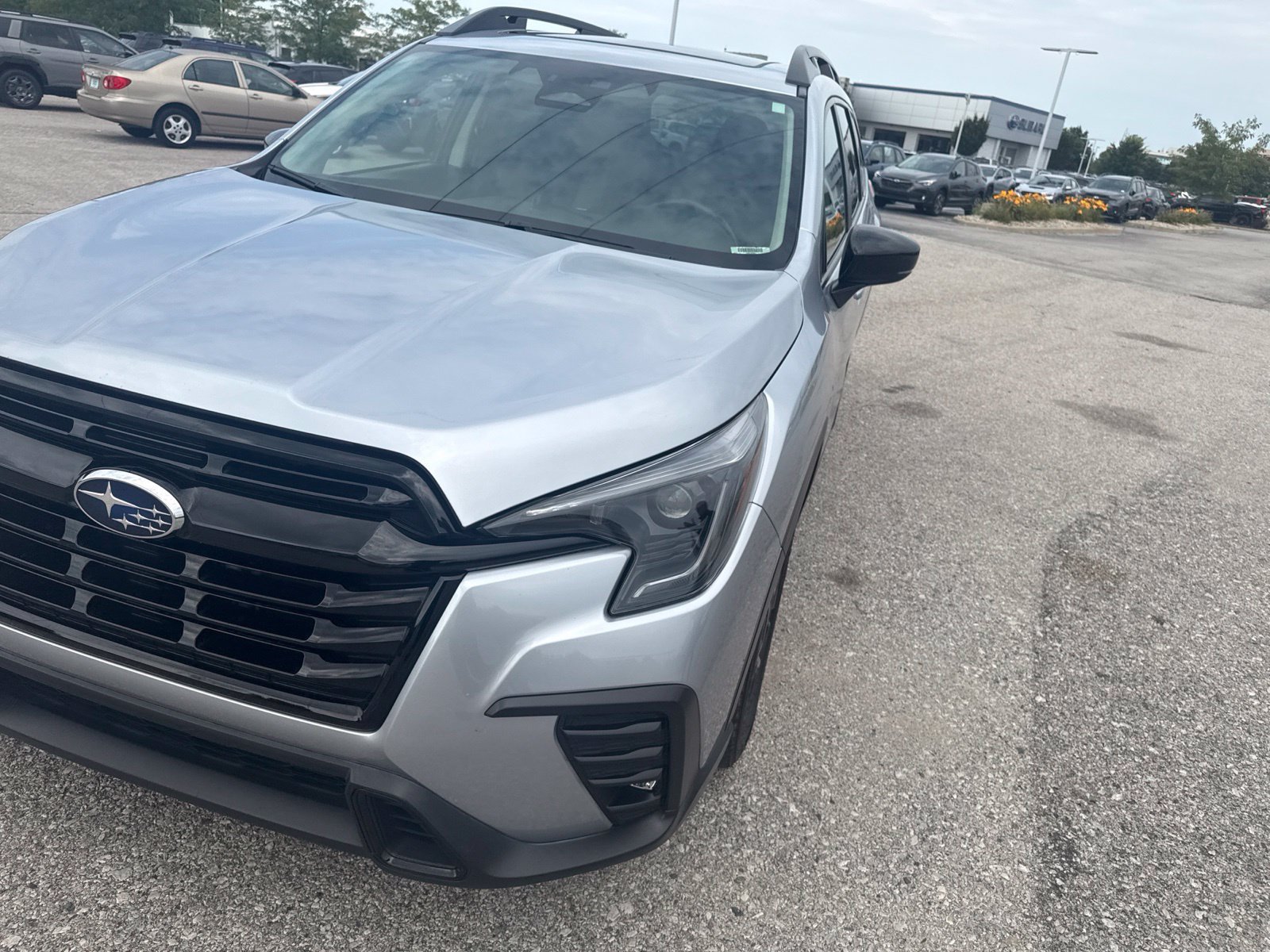 Used 2024 Subaru Ascent Onyx Edition AWD/4WD image 3