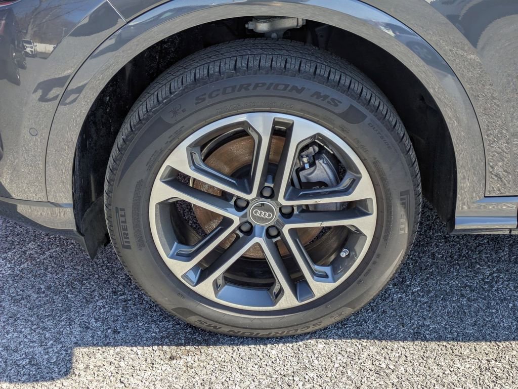 Certified 2025 Audi Q5 Premium Plus w/ Premium Plus image 25