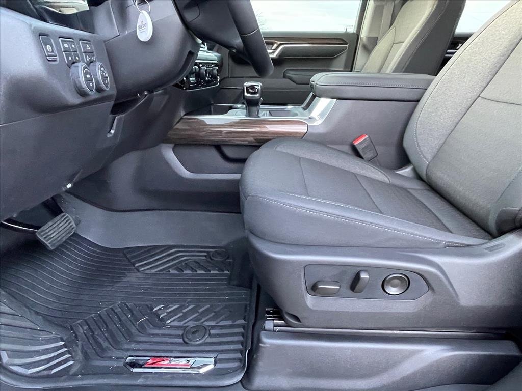 New 2026 Chevrolet Silverado 1500 LT Trail Boss w/ LPO, Dark Essentials Package AWD/4WD image 23