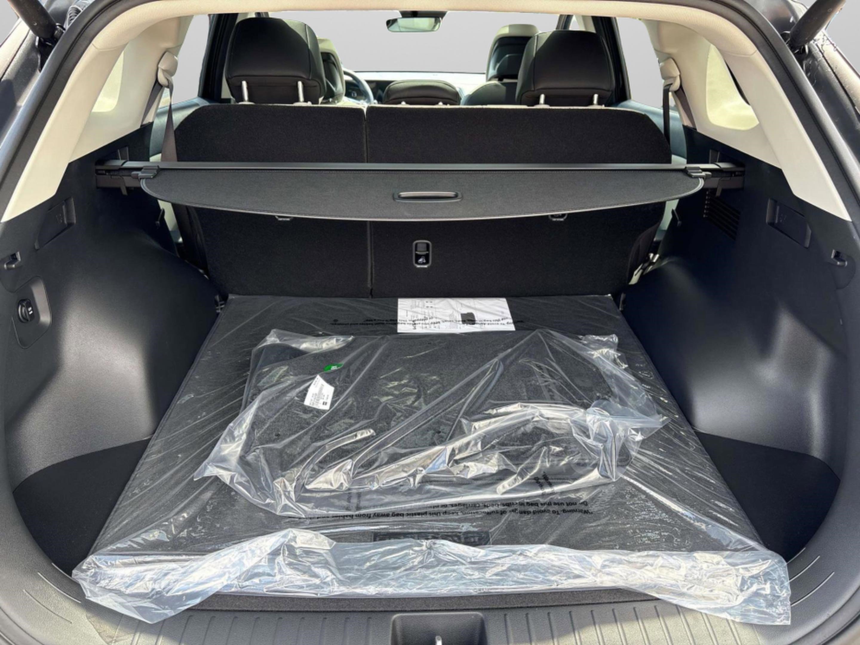 New 2025 Kia Sportage EX w/ EX Premium Package image 30