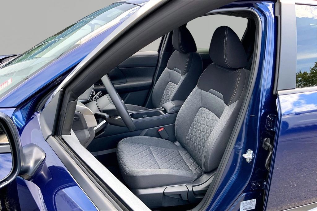 Used 2026 Nissan Kicks SV w/ SV Premium Package FWD image 15
