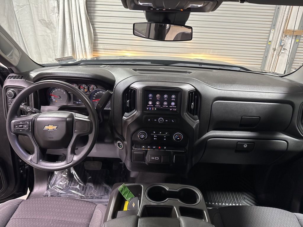 Used 2022 Chevrolet Silverado 1500 Custom image 17