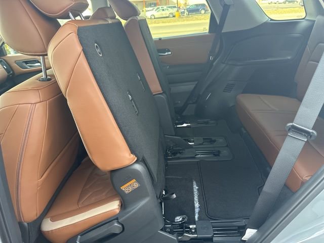 New 2026 Nissan Pathfinder Platinum w/ Cargo Package image 38