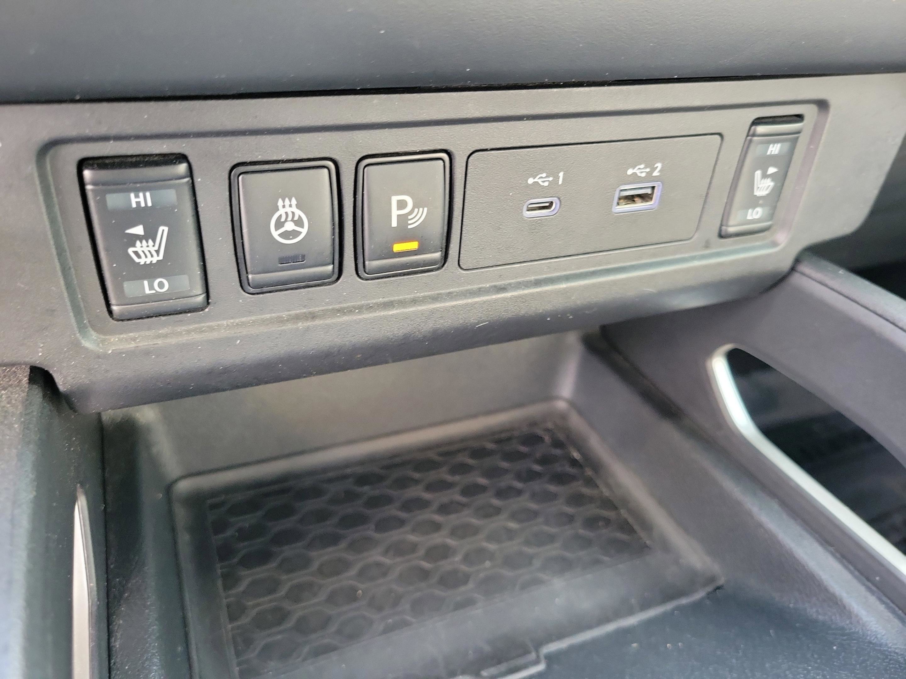 Used 2022 Nissan Frontier SV image 30