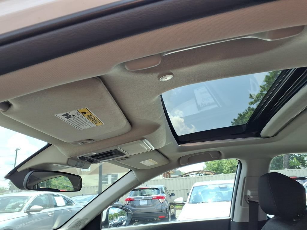 Certified 2023 Honda Accord EX image 11