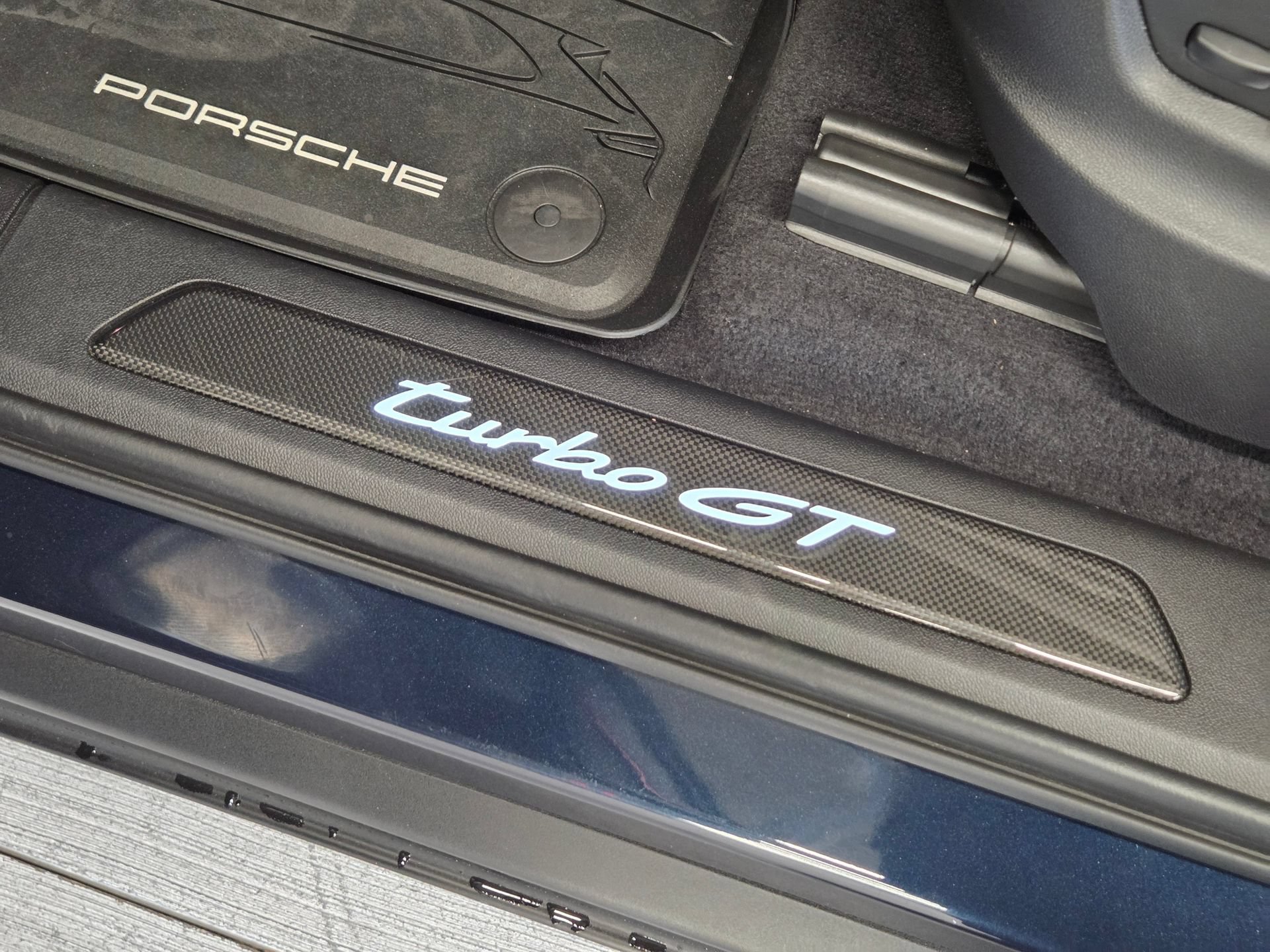 Certified 2024 Porsche Cayenne Turbo GT AWD/4WD image 16
