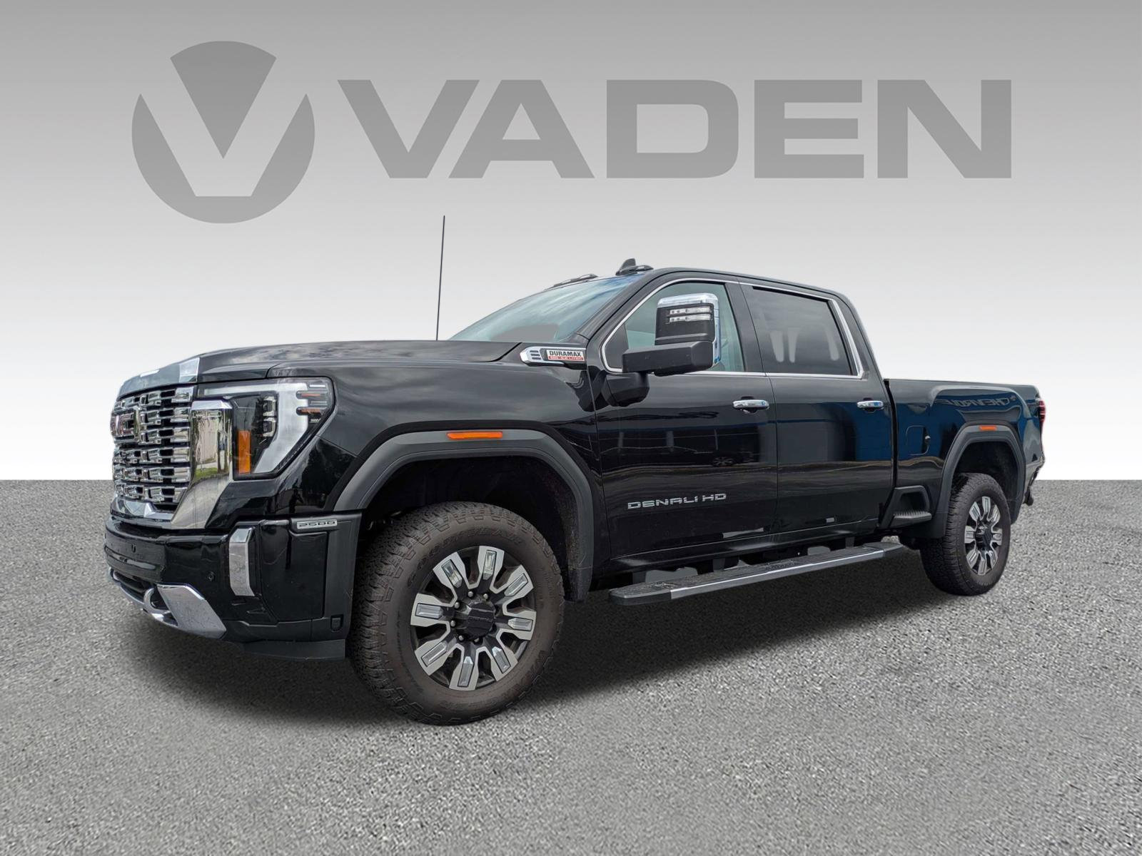 Used 2025 GMC Sierra 2500 Denali w/ Denali Reserve Package AWD/4WD video 2