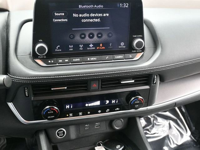 Used 2023 Nissan Rogue SV image 21