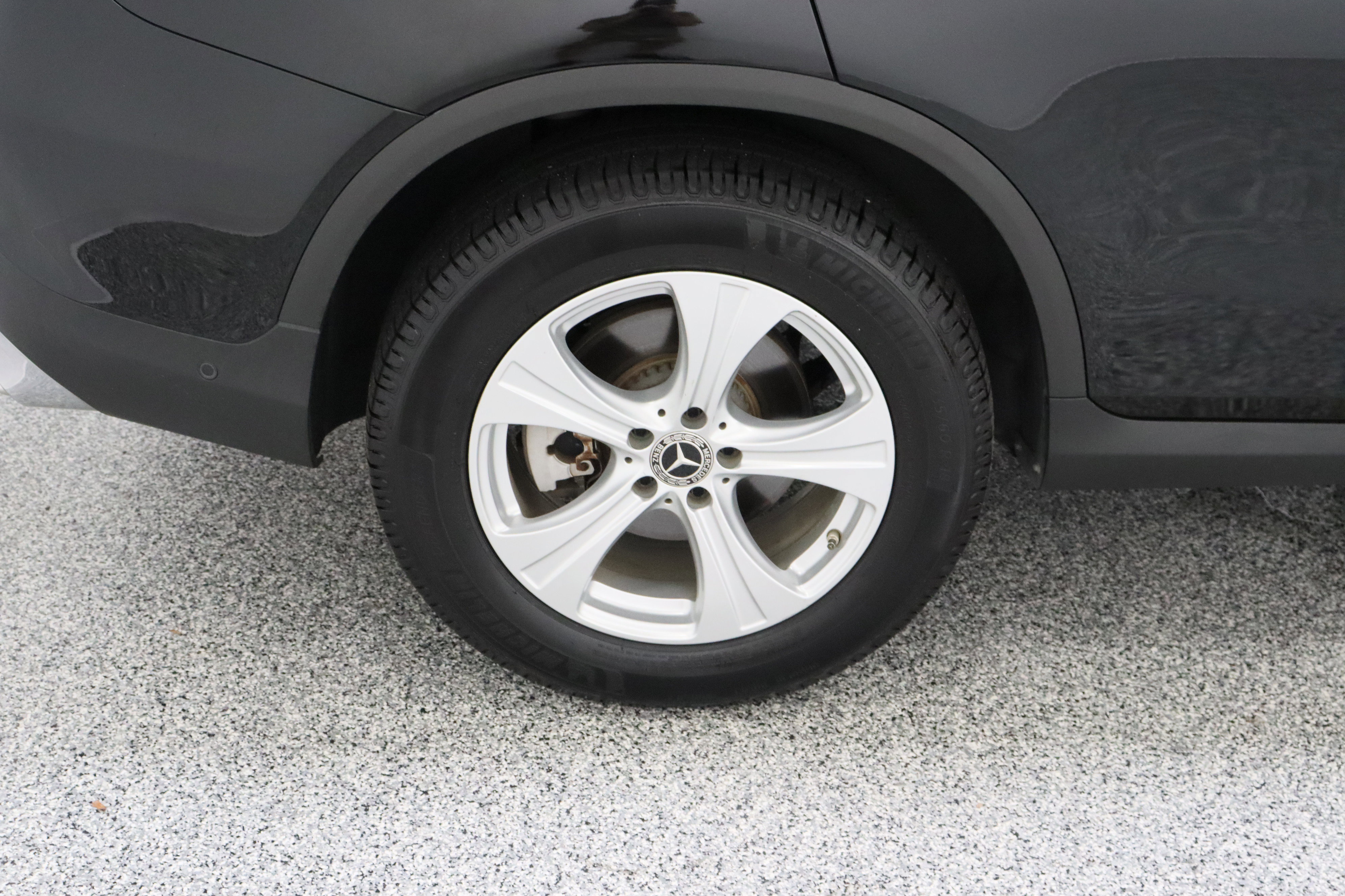 Used 2018 Mercedes-Benz GLC 300 image 6