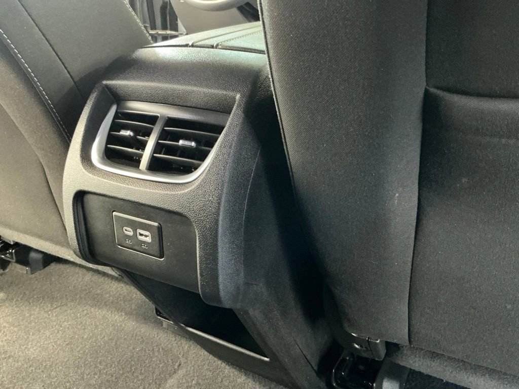 Used 2025 Chevrolet Blazer LT FWD image 15