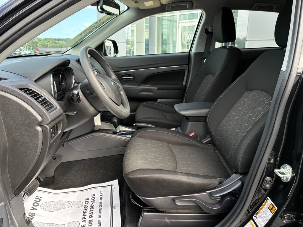 Used 2024 Mitsubishi Outlander Sport ES AWD/4WD image 8