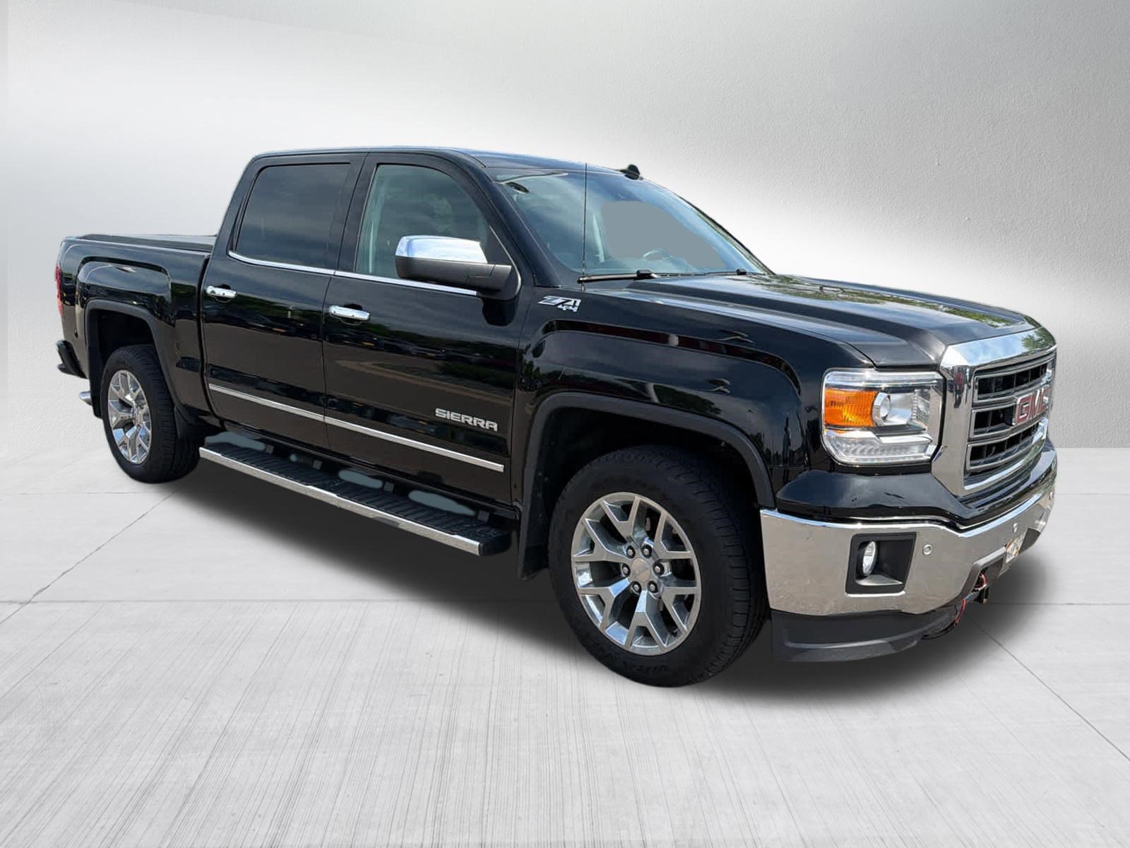 Used 2014 GMC Sierra 1500 SLT w/ SLT Crew Cab Value Package AWD/4WD image 3