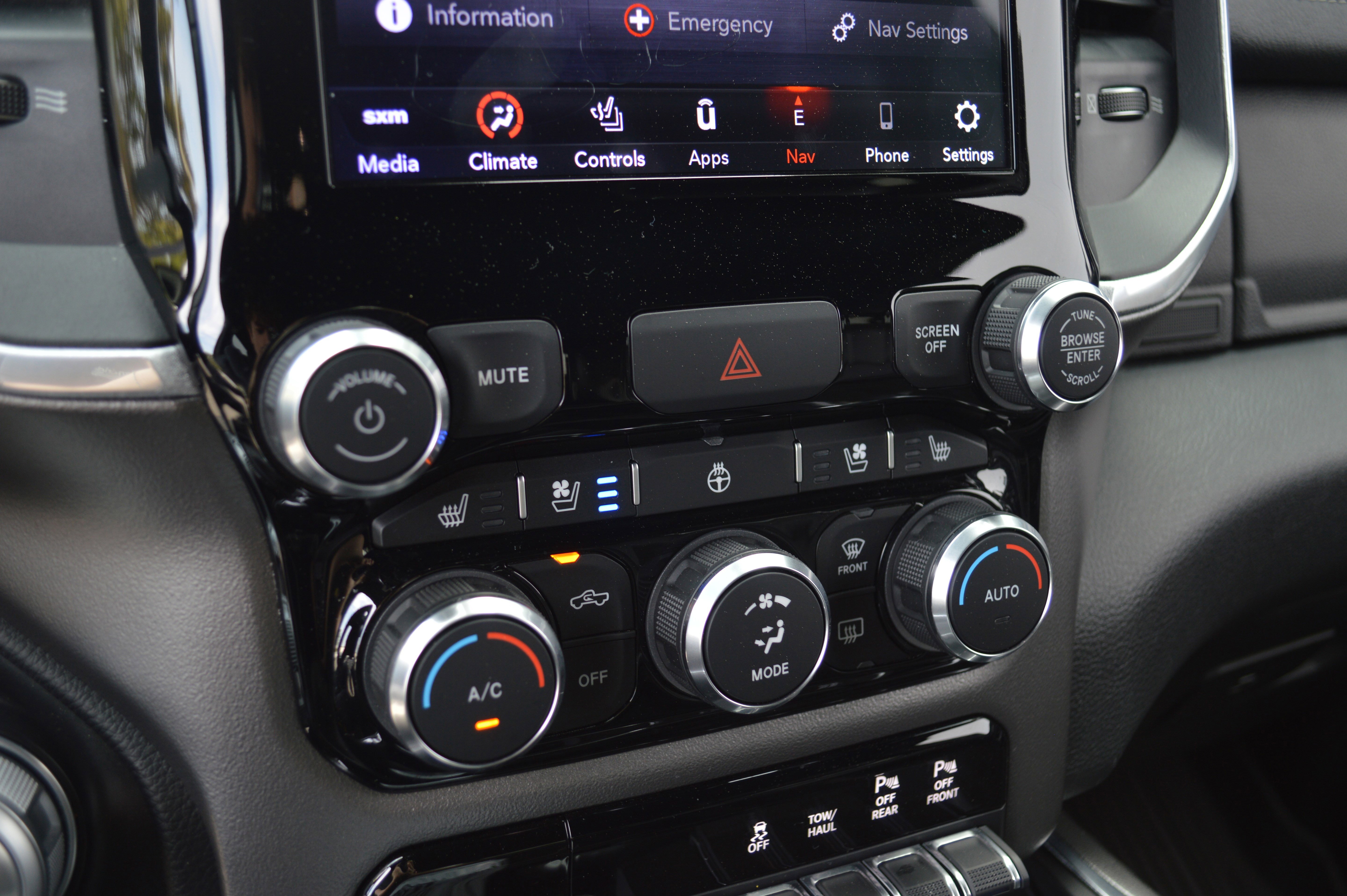 Used 2020 RAM 1500 Laramie w/ Sport Appearance Package image 24