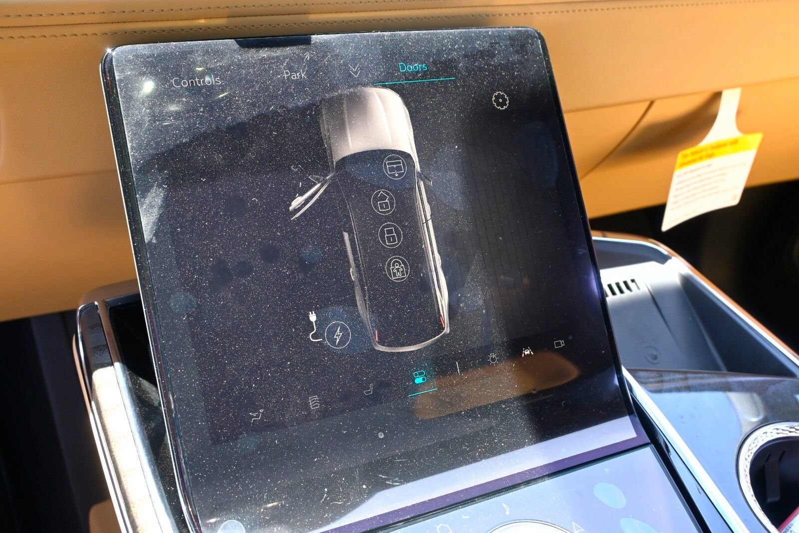 New 2025 Cadillac Escalade IQ Luxury 2 AWD/4WD image 12