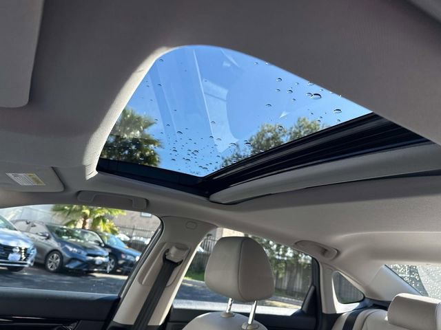 Used 2024 Honda Civic EX image 7