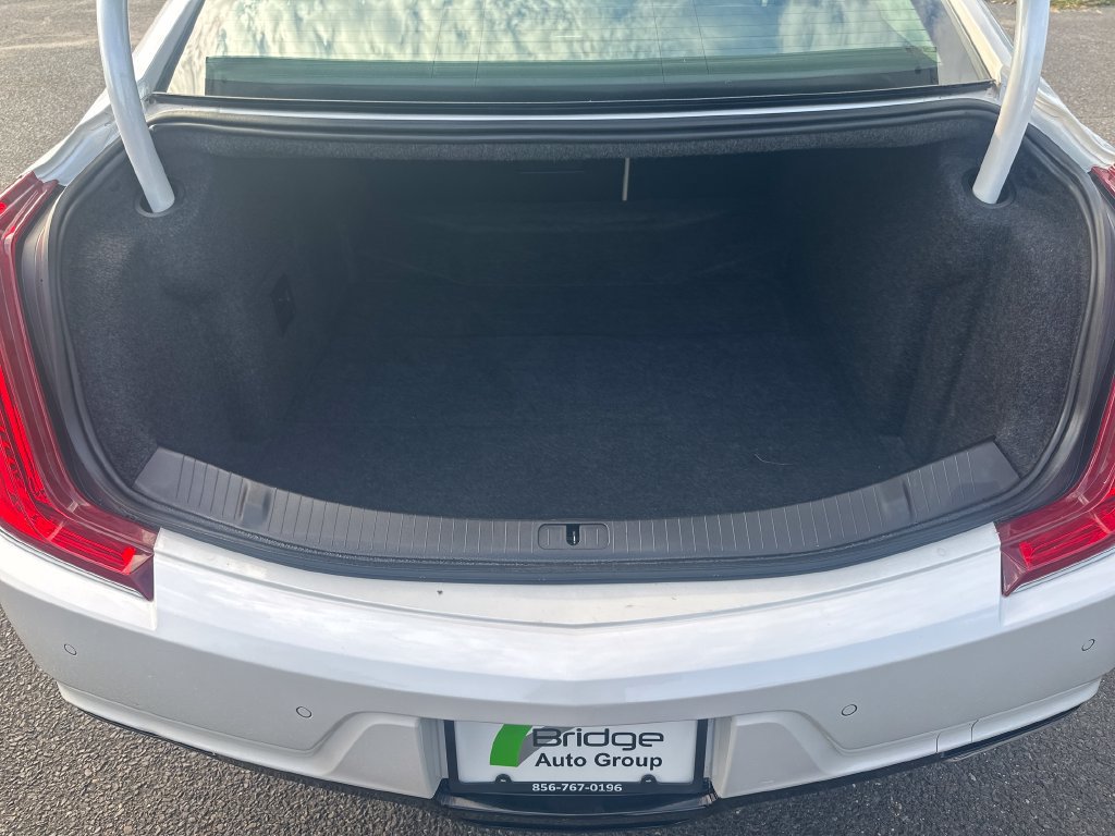 Used 2018 Cadillac XTS Luxury FWD image 17