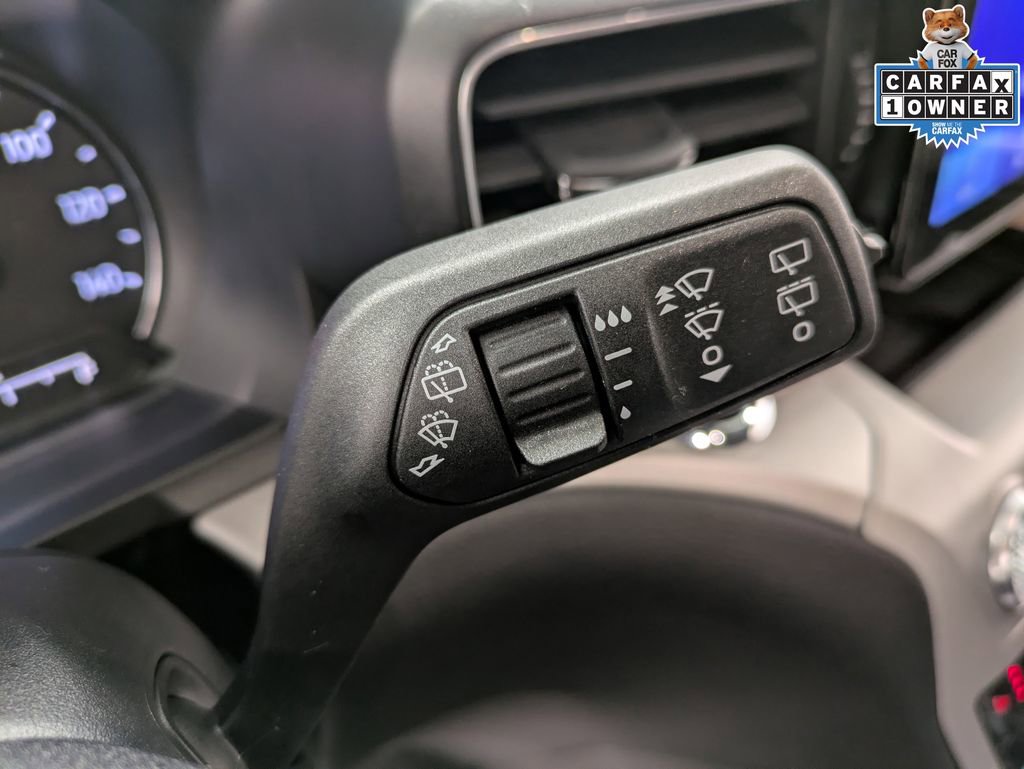 Used 2023 Ford Explorer XLT w/ Equipment Group 202A image 21