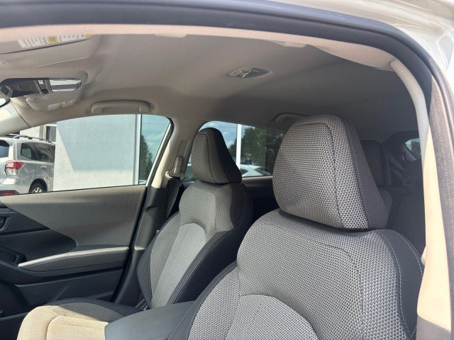 Used 2024 Subaru Crosstrek 2.0i Premium AWD/4WD image 15