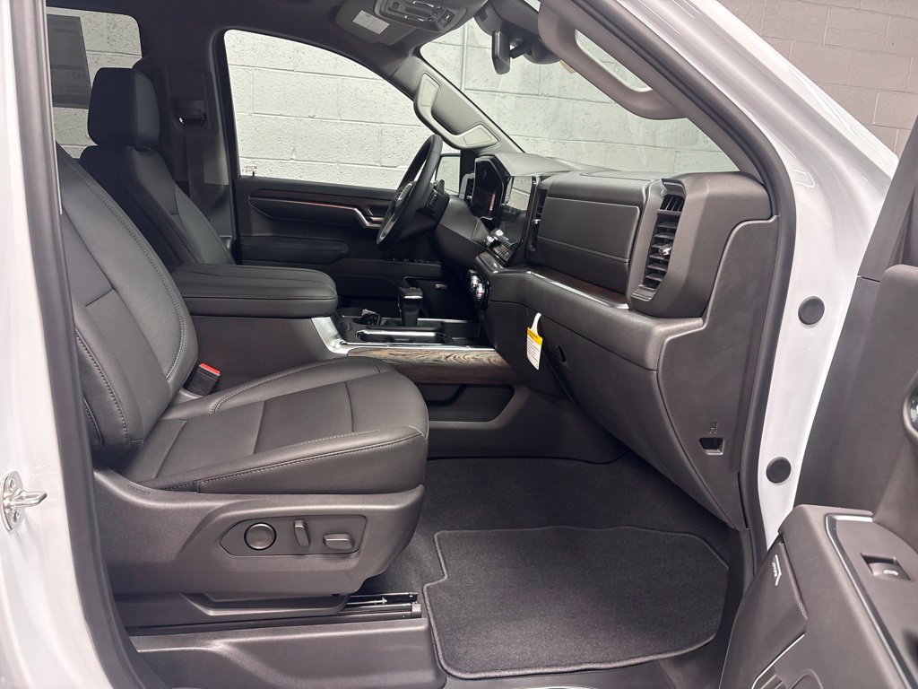 New 2026 GMC Sierra 1500 SLT AWD/4WD image 7