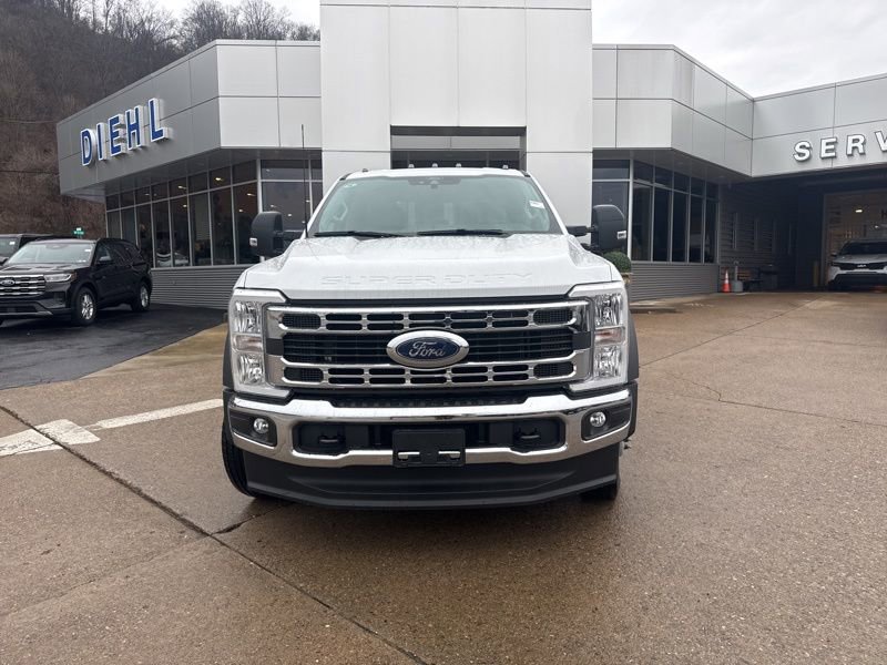 New 2026 Ford F450 XL w/ XL Chrome Package AWD/4WD image 2