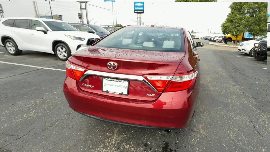 Used 2017 Toyota Camry XLE w/ Moonroof Package FWD image 7