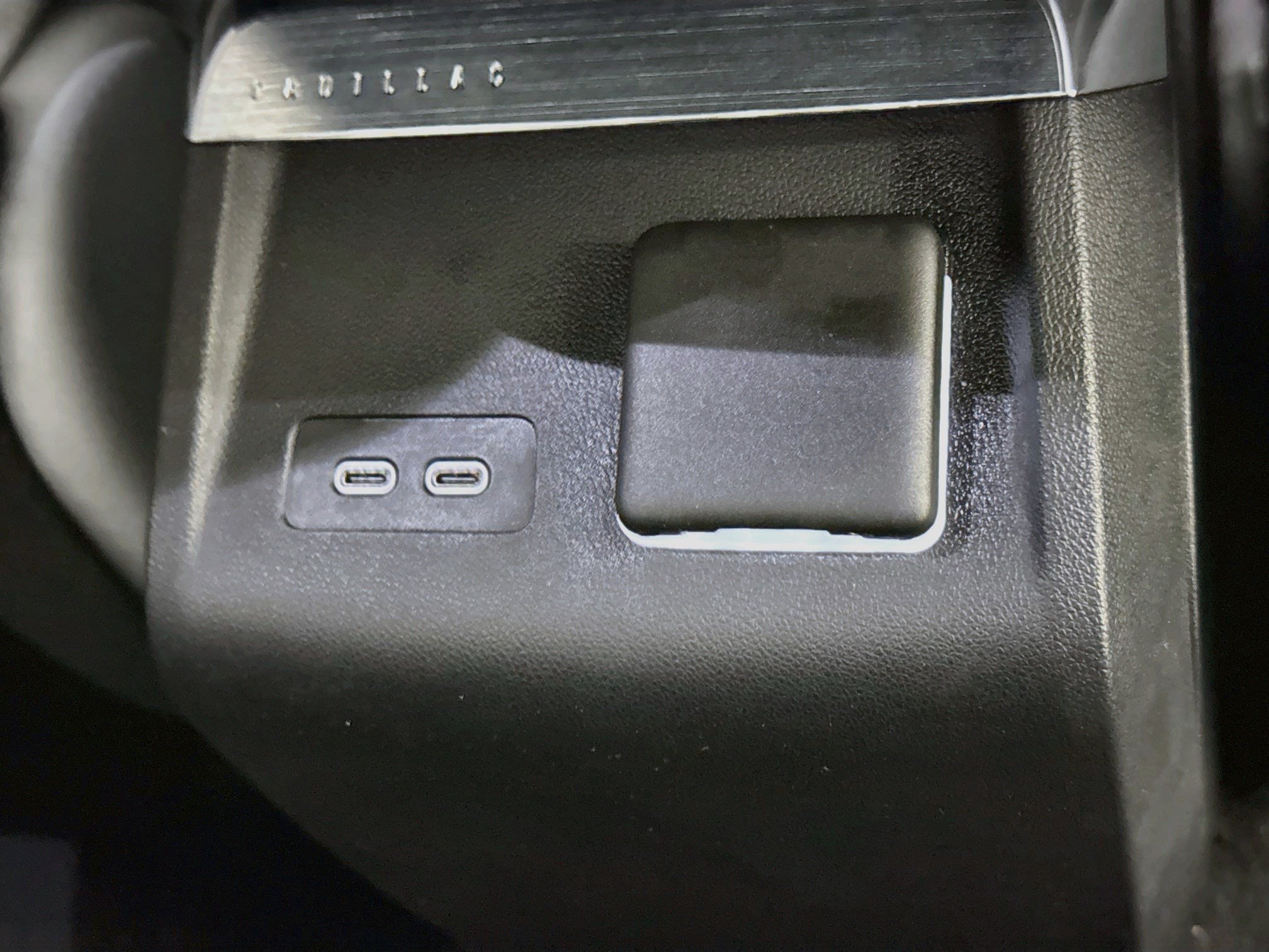 Used 2023 Cadillac Lyriq AWD image 42