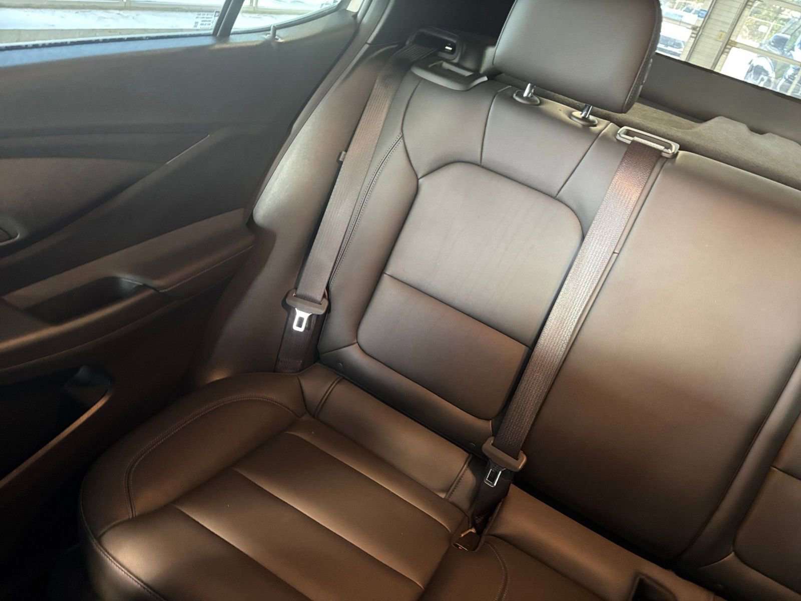 Used 2025 Buick Envista Sport Touring image 38