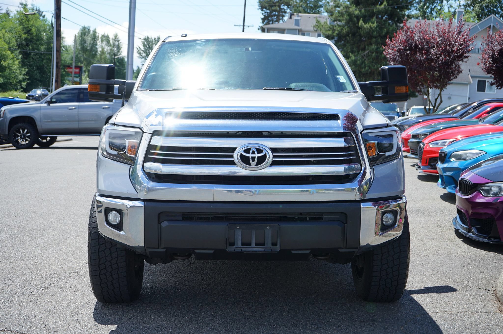 Used 2016 Toyota Tundra SR5 w/ TRD Off Road Package AWD/4WD image 8