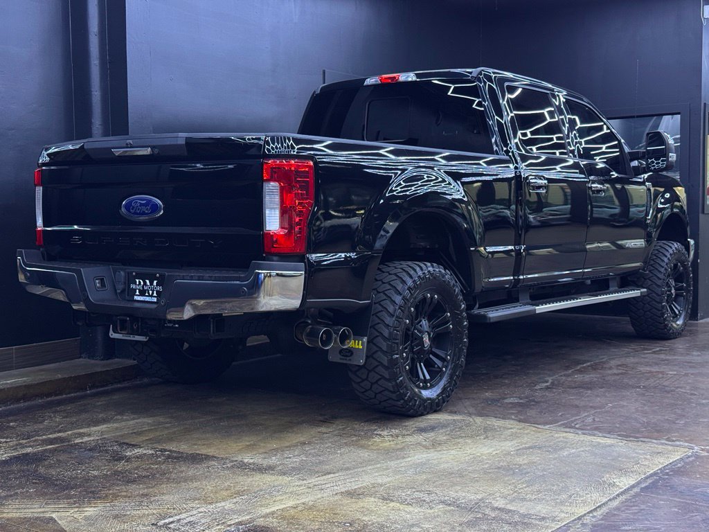 Used 2017 Ford F250 Lariat w/ Chrome Package AWD/4WD image 16