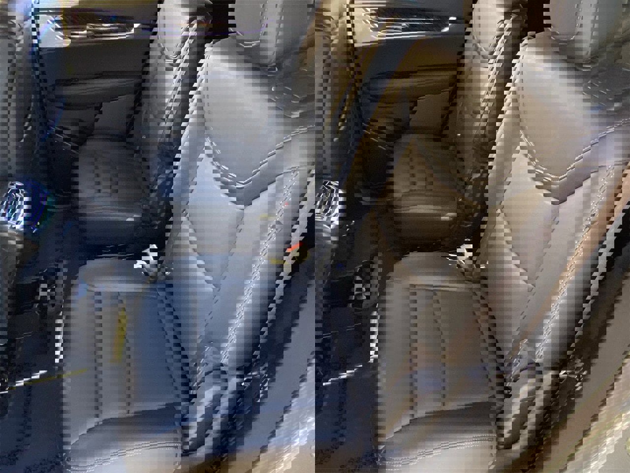 Certified 2025 Cadillac XT6 Premium Luxury image 18